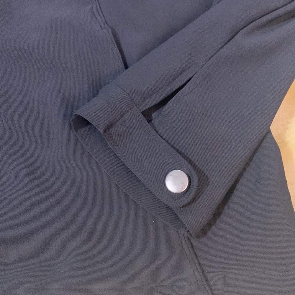 Nike active light jacket - Picture 2 of 6